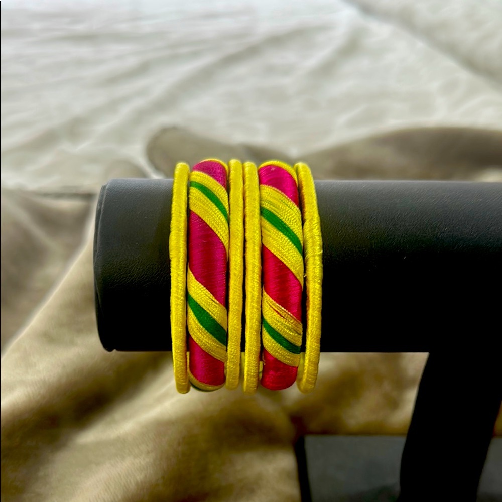 Vibrant Multicolor Bangles 6pcs